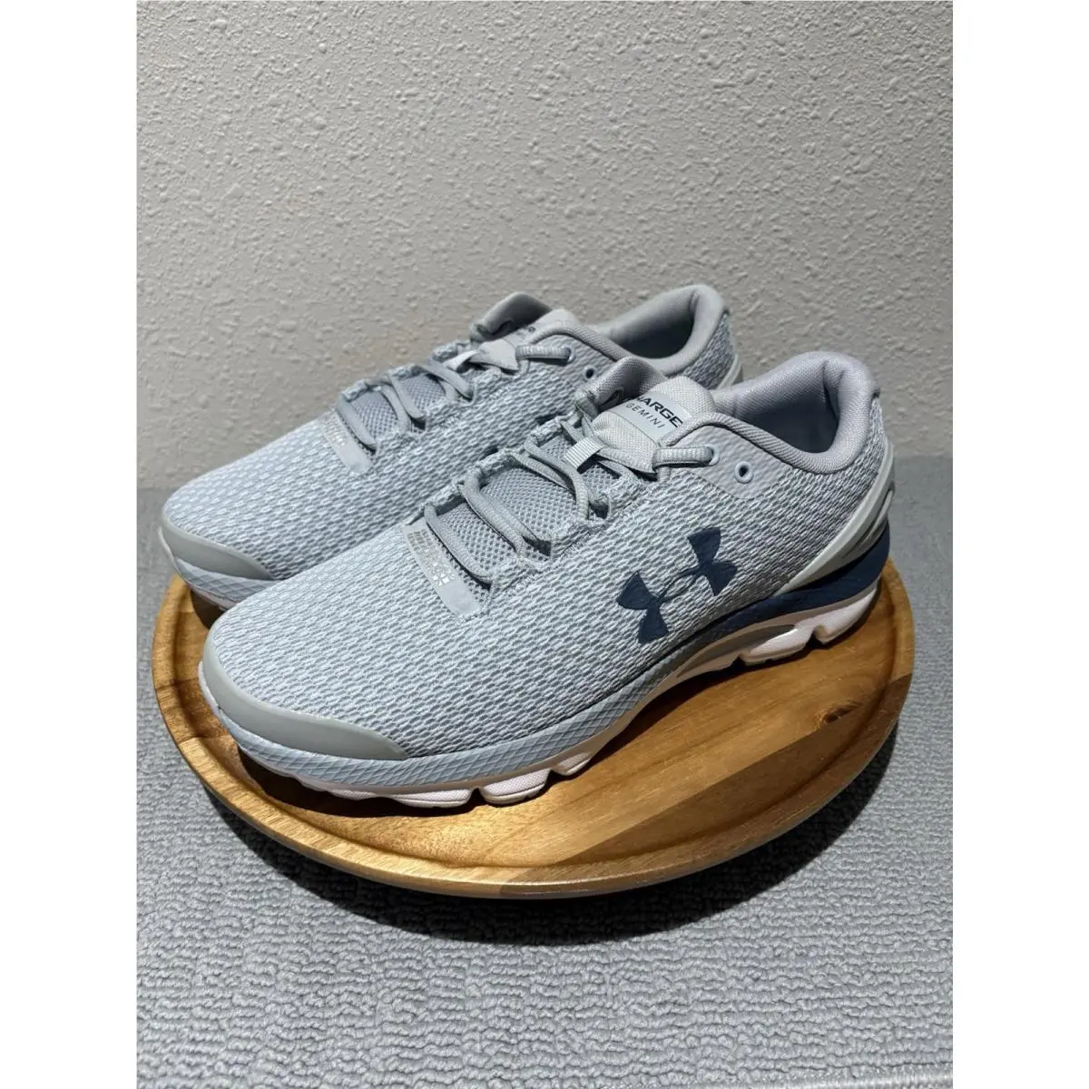 Under Armour shoes - Under Armour Charged Gemini - Charged Gemini - 3026501 104 - Gray 1