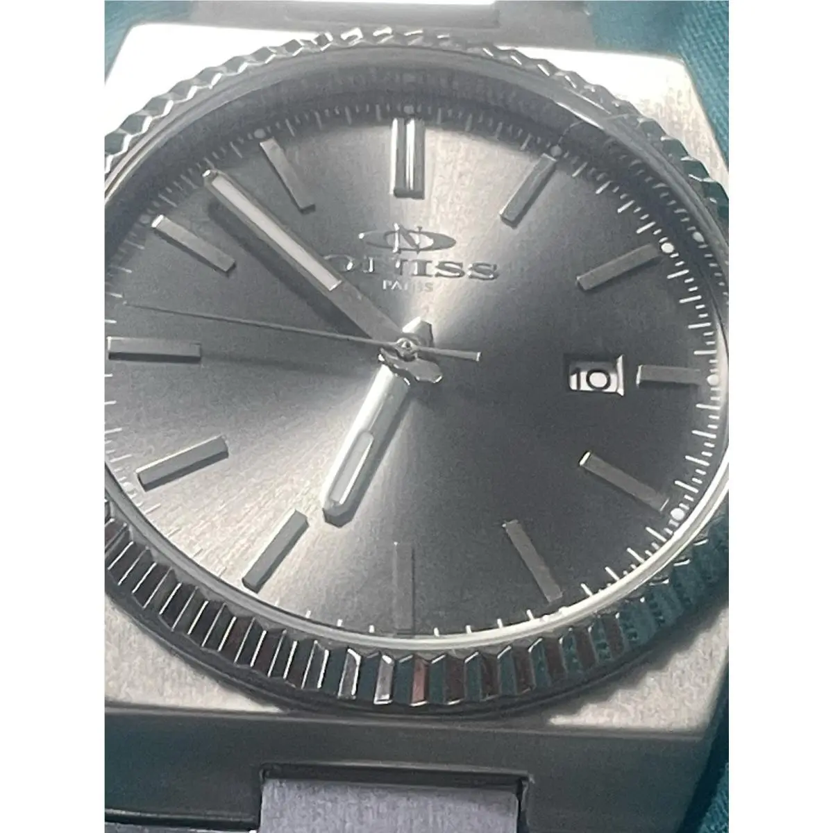 Oniss Paris Men`s Quartz Gray Dial Capri ON6364 Fluted Bezel