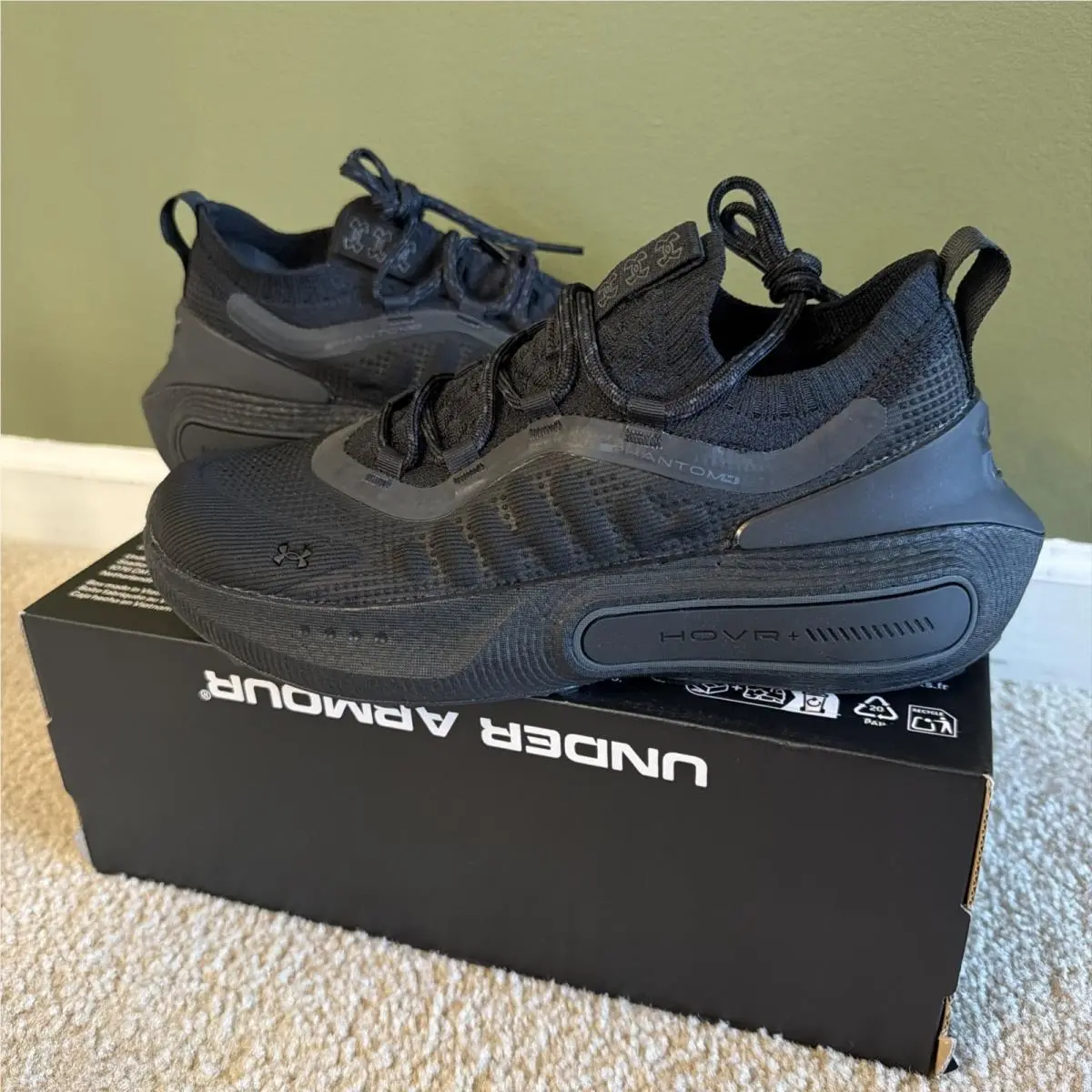 Under Armour shoes - Under Armour HOVR Phantom 4 - 3027594-002 - Black 12