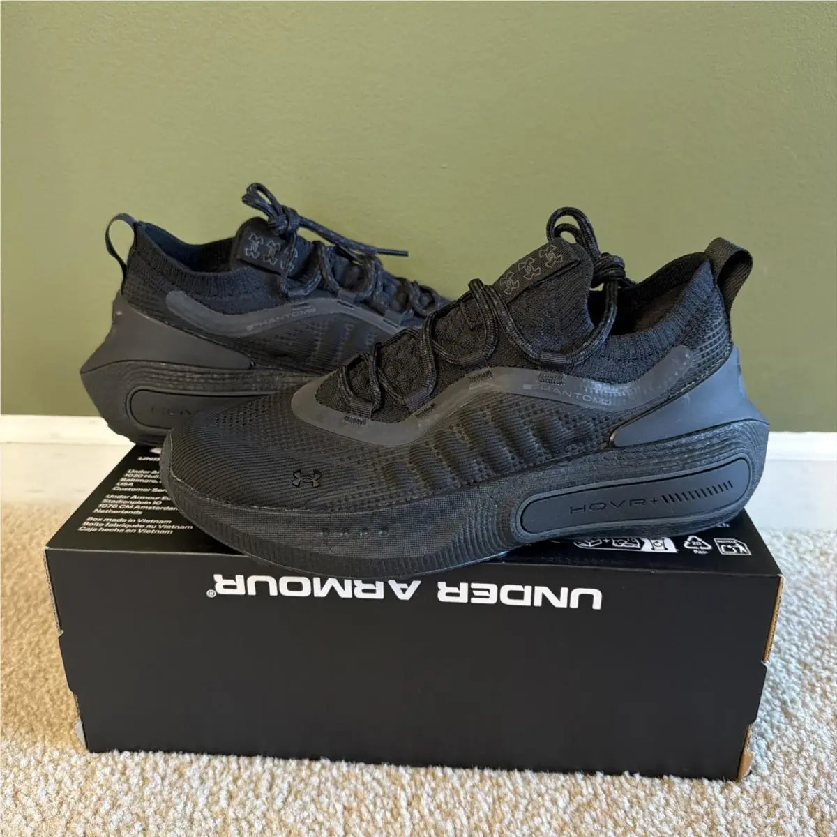 Under Armour shoes - Under Armour HOVR Phantom 4 - 3027594-002 - Black 0