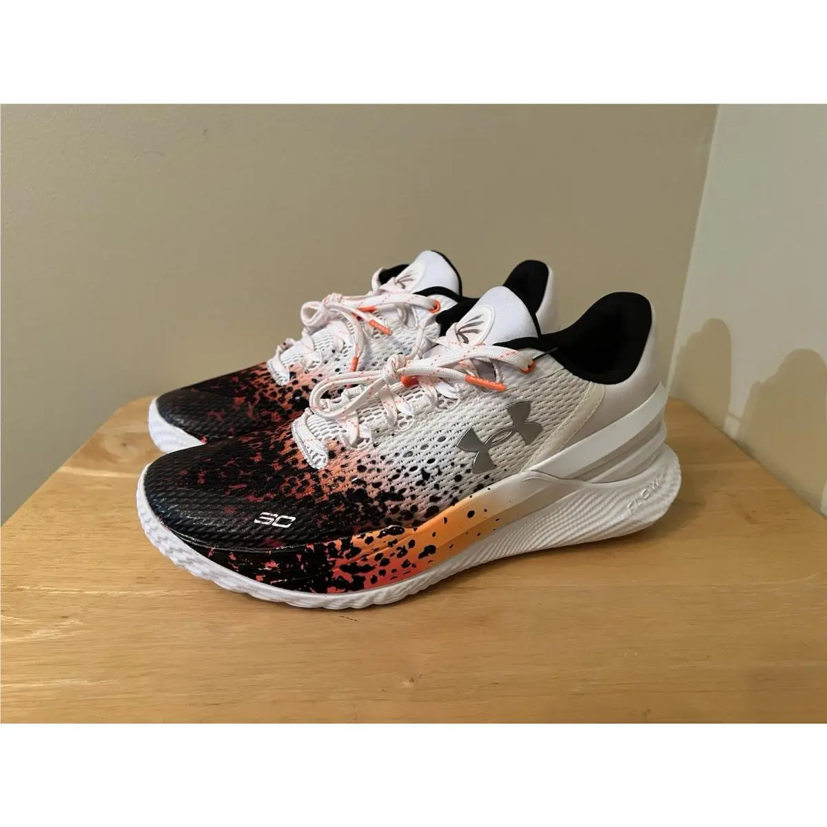 Curry 2 Low Flotro NM Basketball Shoes US 9 Chef Curry 3026277-100 by Under Armour