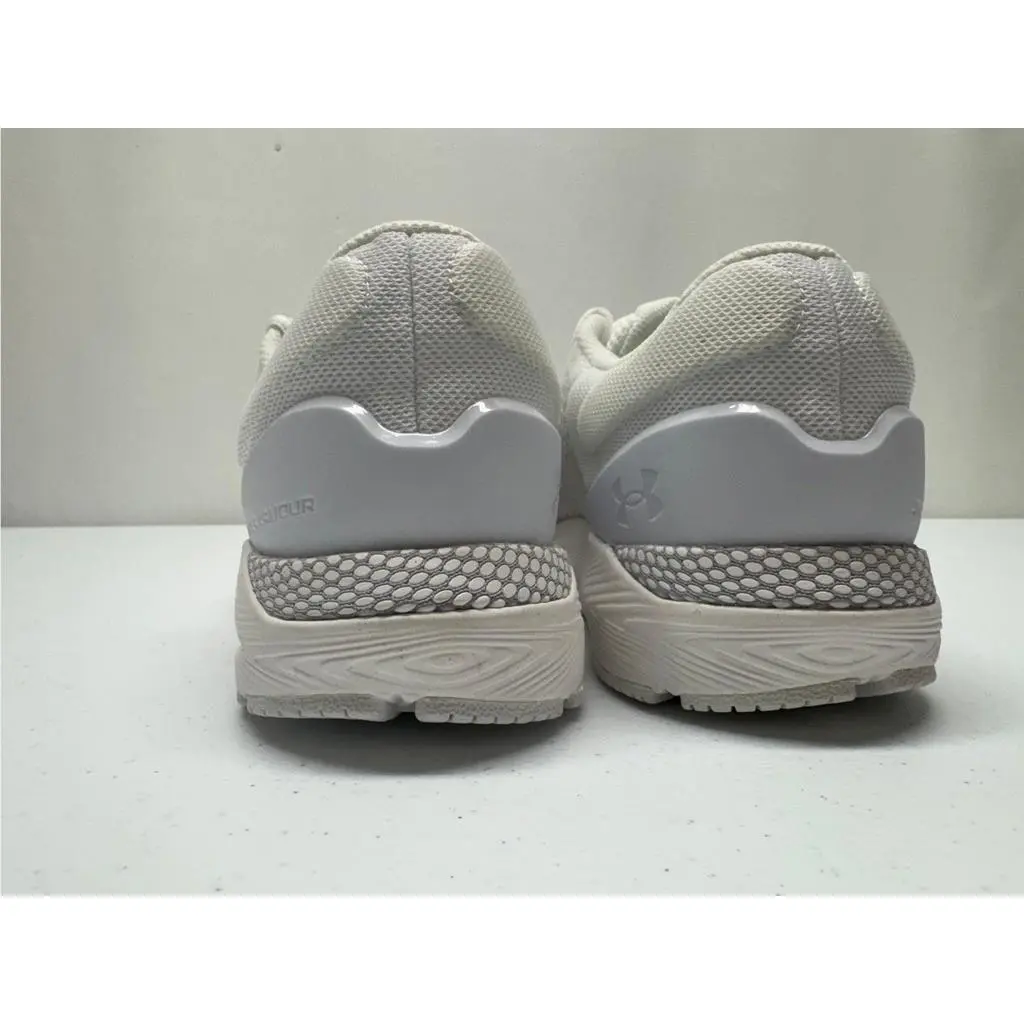 Under Armour shoes - Under Armour HOVR Intake 6 - White 3