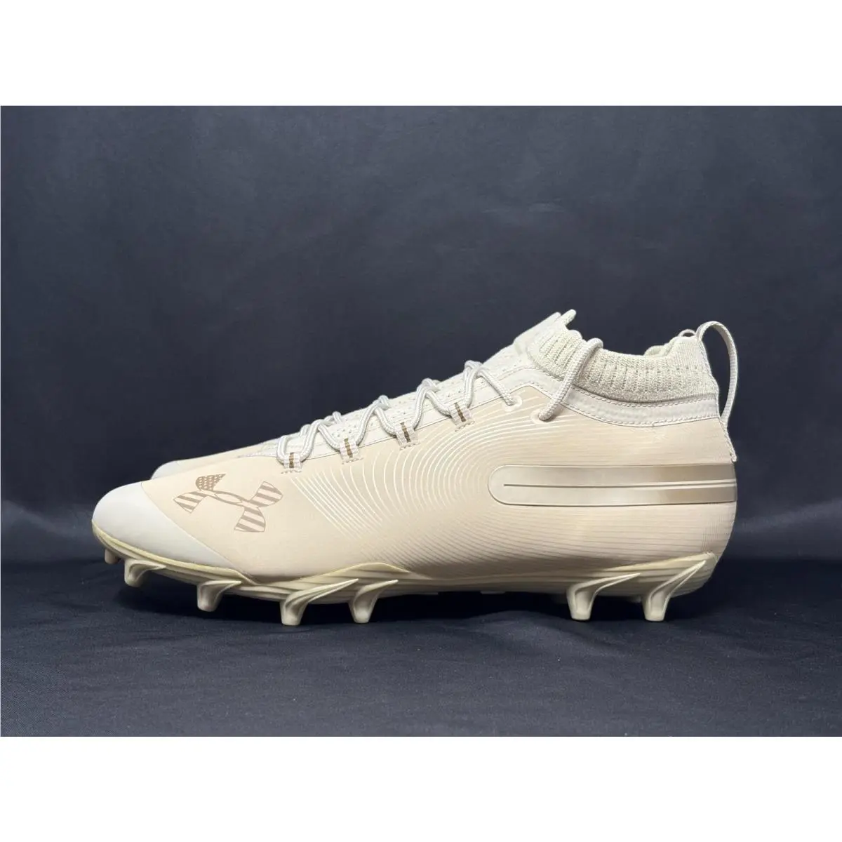 Spotlight MC Men`s Size 12.5 Football Cleats Beige Usa 3022187-200 by Under Armour