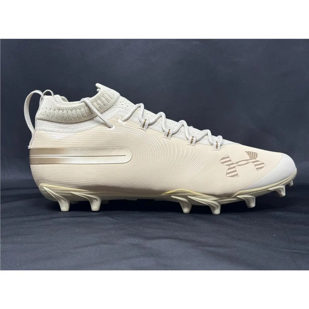 Under Armour shoes - Under Armour Spotlight MC - Spotlight - 3022187-200 - Beige 3
