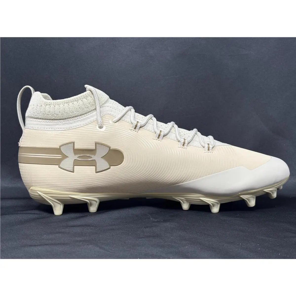 Under Armour shoes - Under Armour Spotlight MC - Spotlight - 3022187-200 - Beige 4