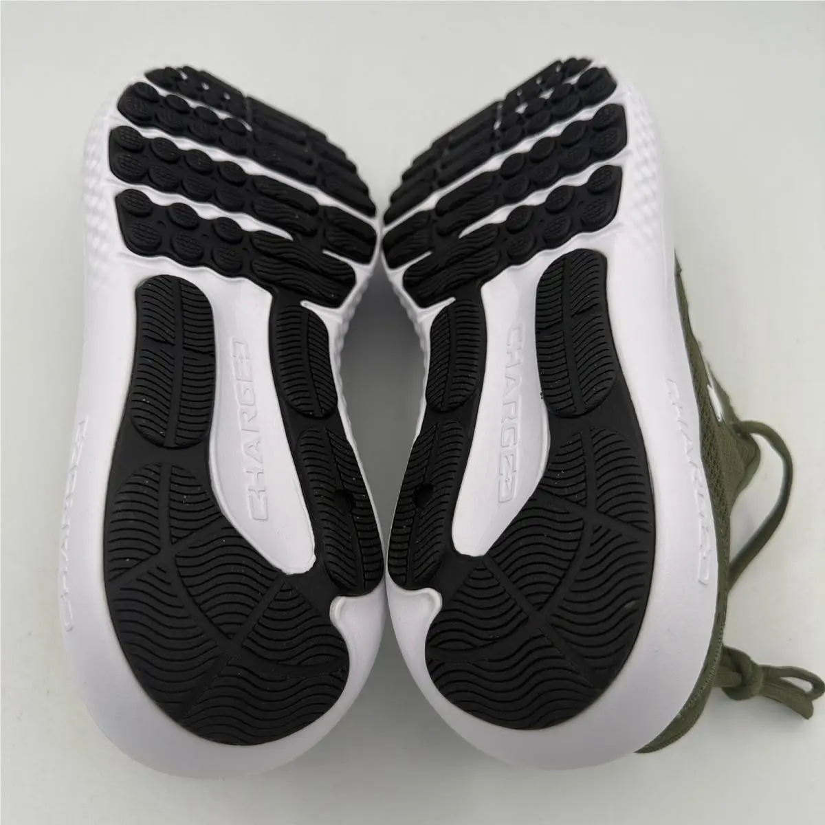 Under Armour shoes - Under Armour Charged Surge 4 - Green 4