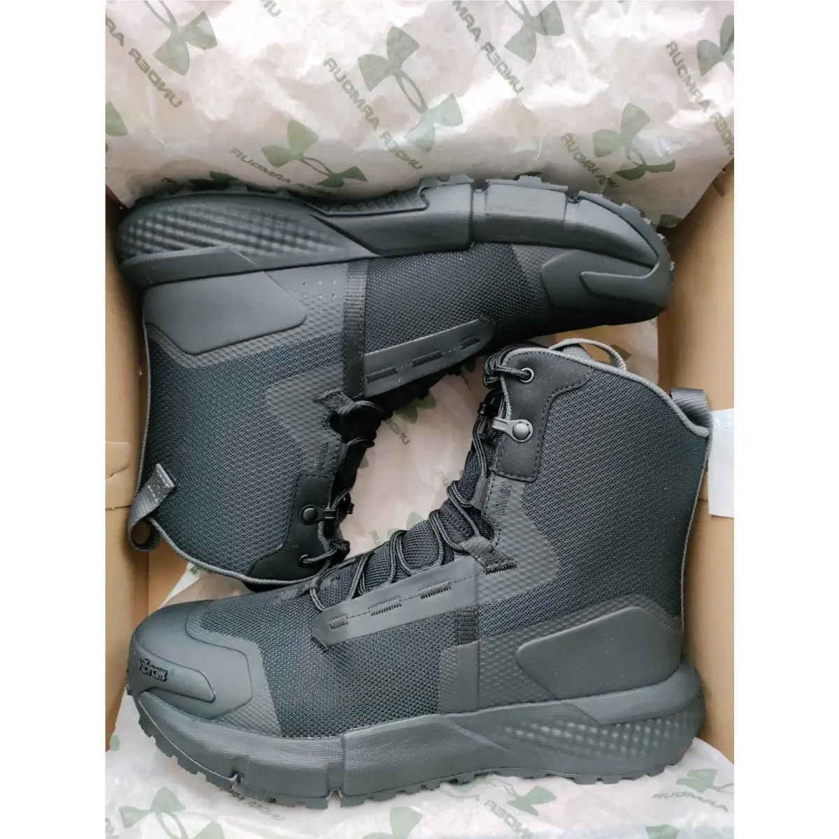 Under Armour shoes - Under Armour Valsetz - Valsetz - Black 1