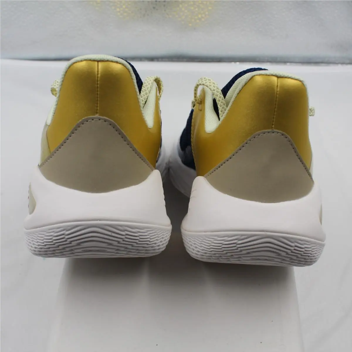 Under Armour shoes - Under Armour Curry Flow - Curry Flow - Gold 3