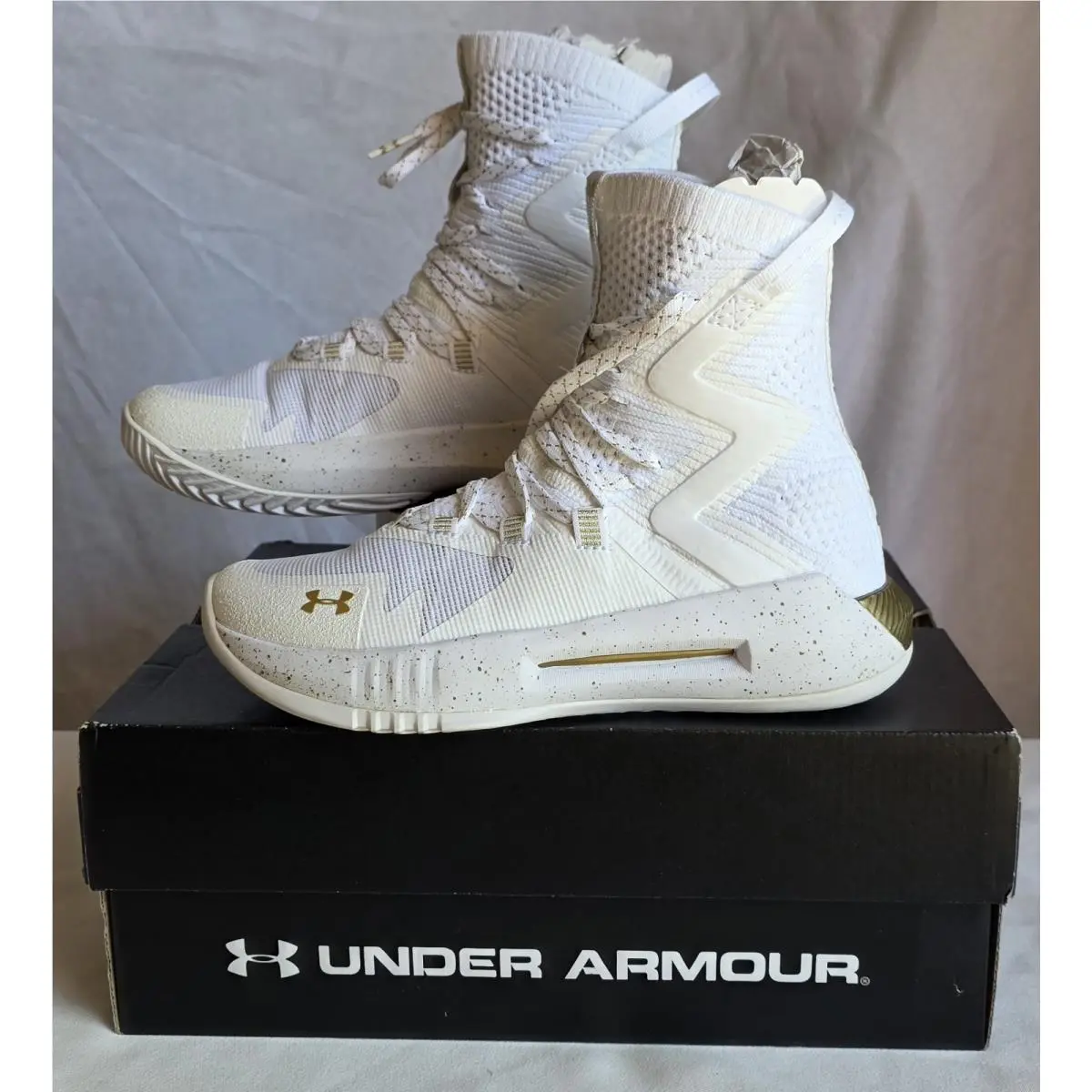 Under Armour Volleyball Shoes Women Size 5.5 UA Highlight Ace 2.0 White High Top