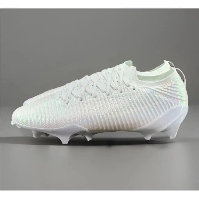 Under Armour Men`s Size 8.5 Blur Pro Football Cleats White/white - 3028220-100