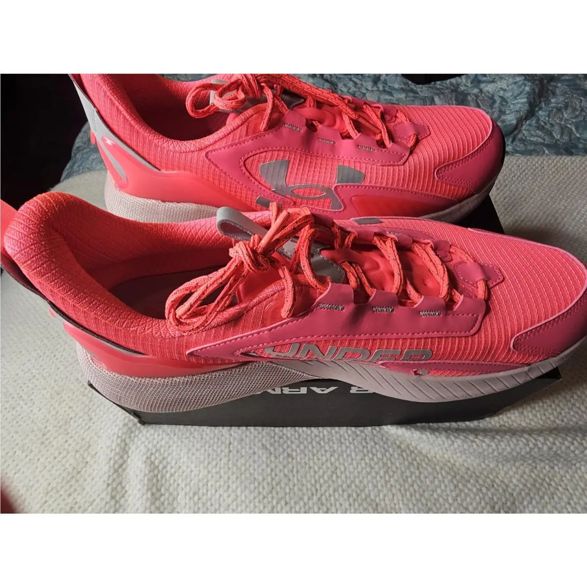 Under Armour shoes - HOVR Mega 2 MVMNT - HOVR Mega MVMNT - 3026629-603 - Pink 4