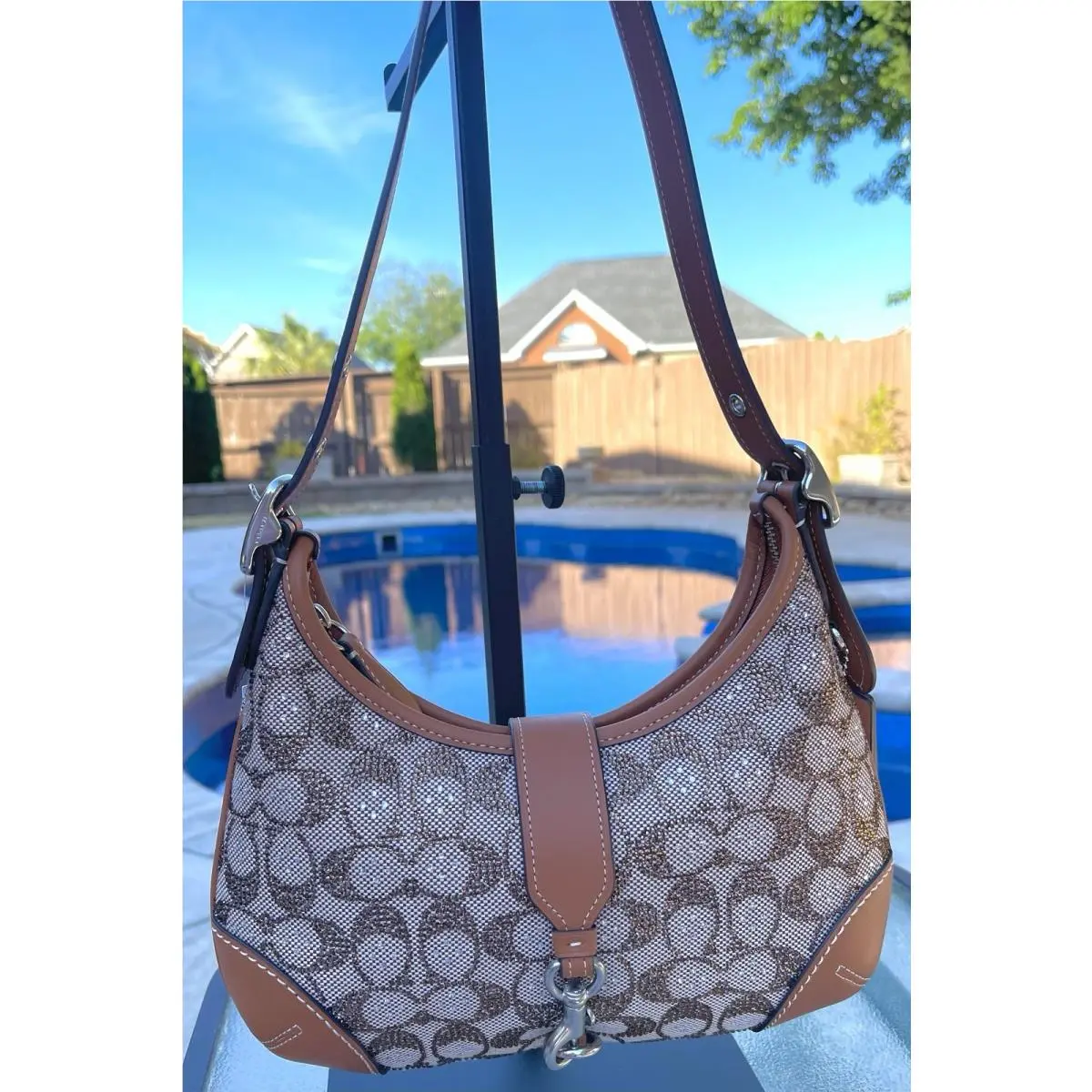 Hamptons Hobo Burnished Amber Crystal Signature Jacquard Gift Boxed by Coach