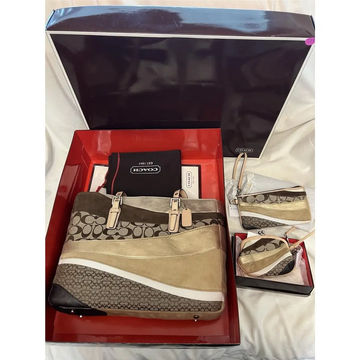 Signature Wave Patchwork Tote Wristlet Change Purse Complete Set Inbox by Coach