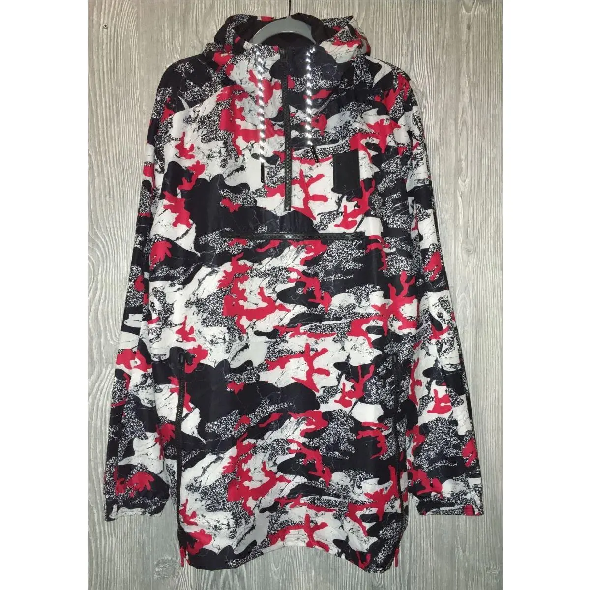 X Trapstar T7 Savannah Barbados Grey Red Black Camo Jacket Mens Sz M by Puma
