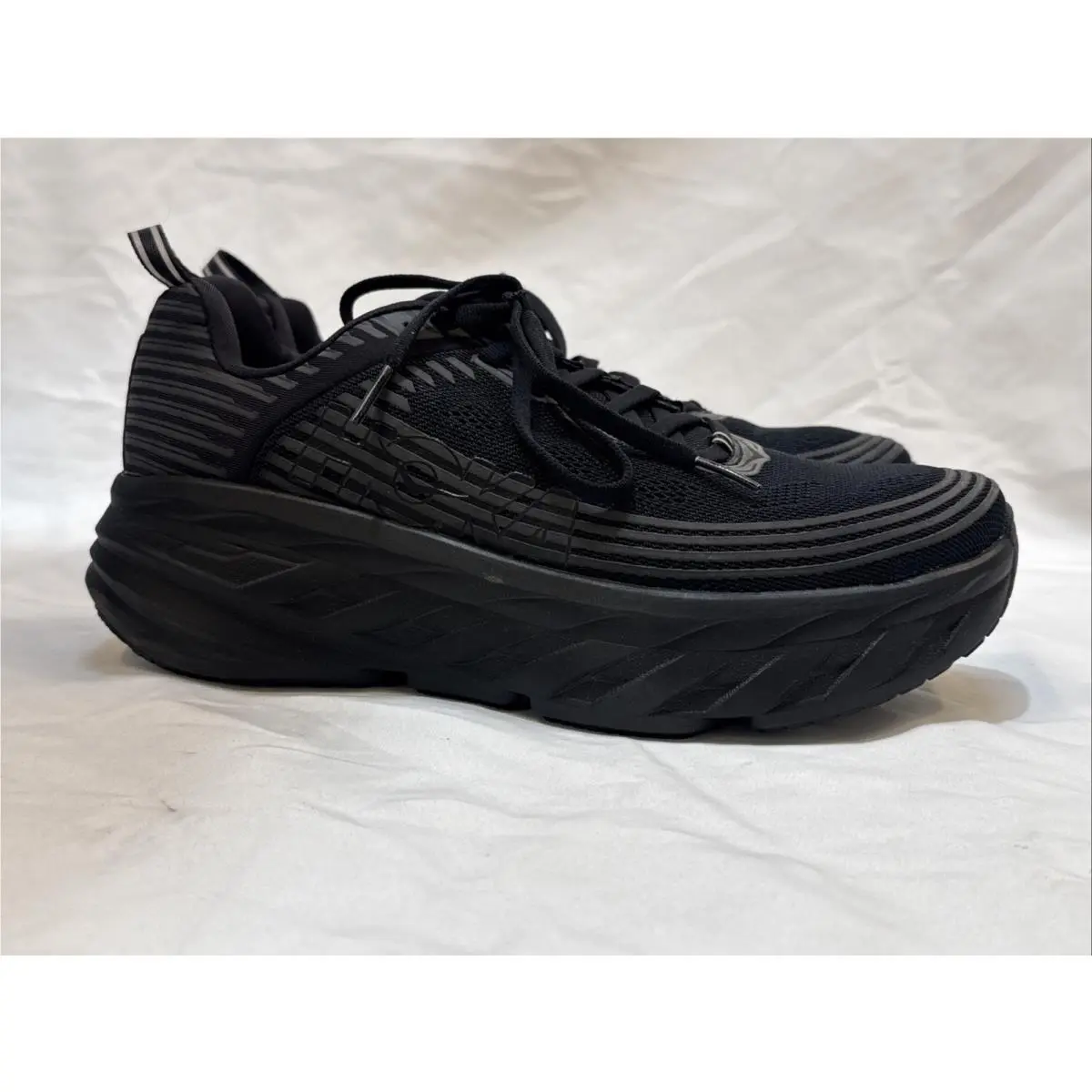 Size 8 - Hoka One One Hoka Bondi 6 Triple Black W