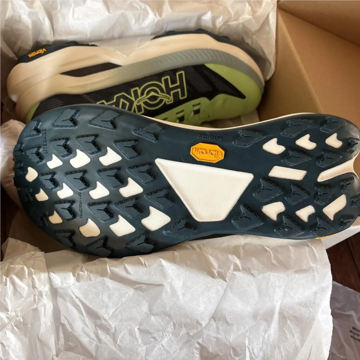 Hoka shoes - Tart - Tart - 1155112 - Green 2