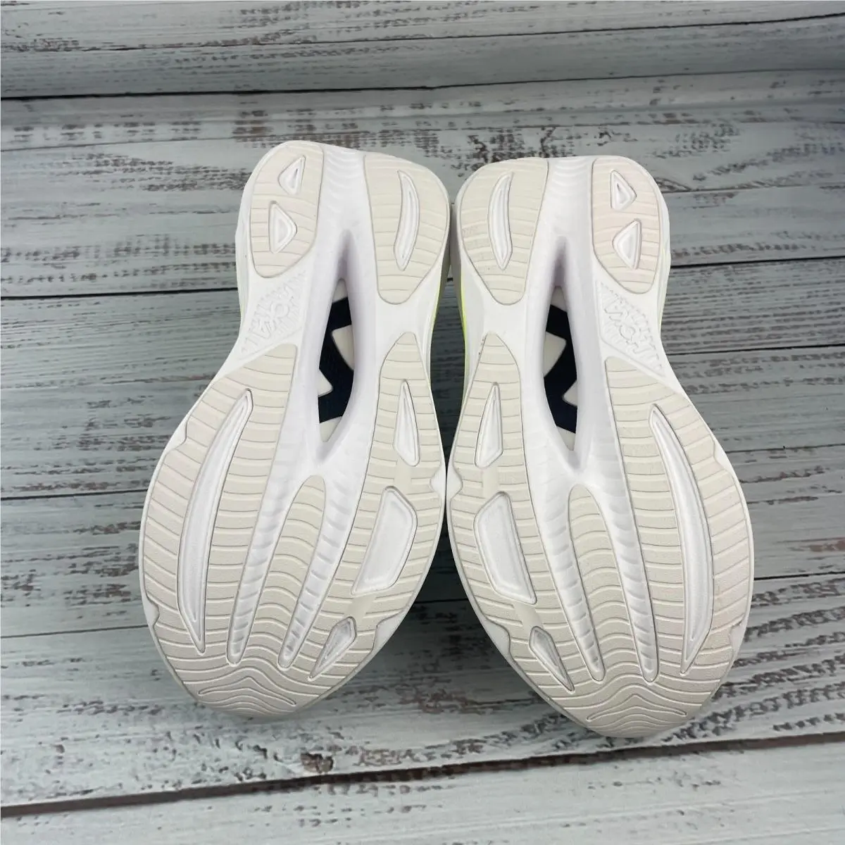 Hoka shoes - Hoka Skyward X 2 - Skyward - White (UPC: 198605520013) 6