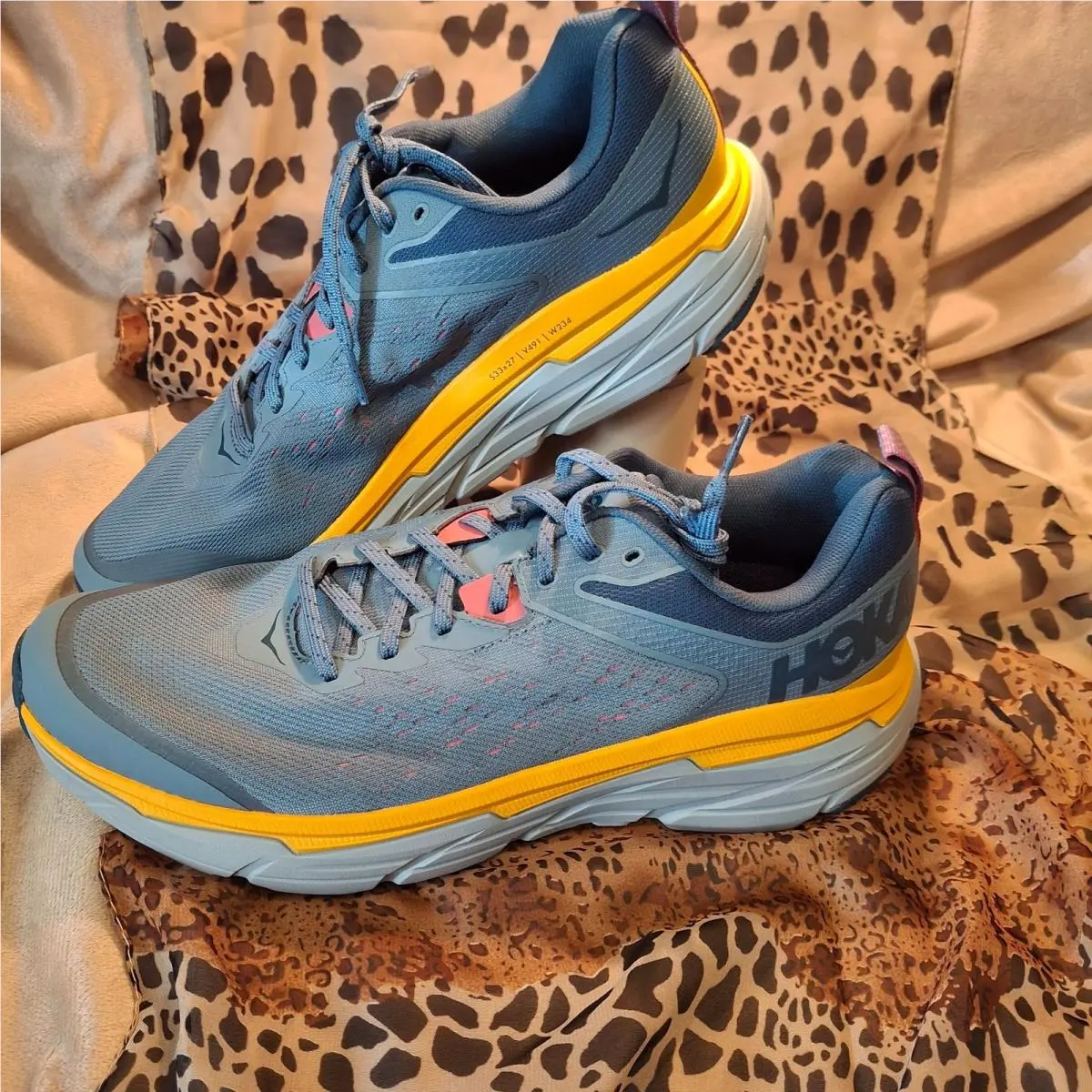 Hoka Challenger Atr 6 Running Shoes Women`s Size 12 B / EU 45-1/3 - 1106512