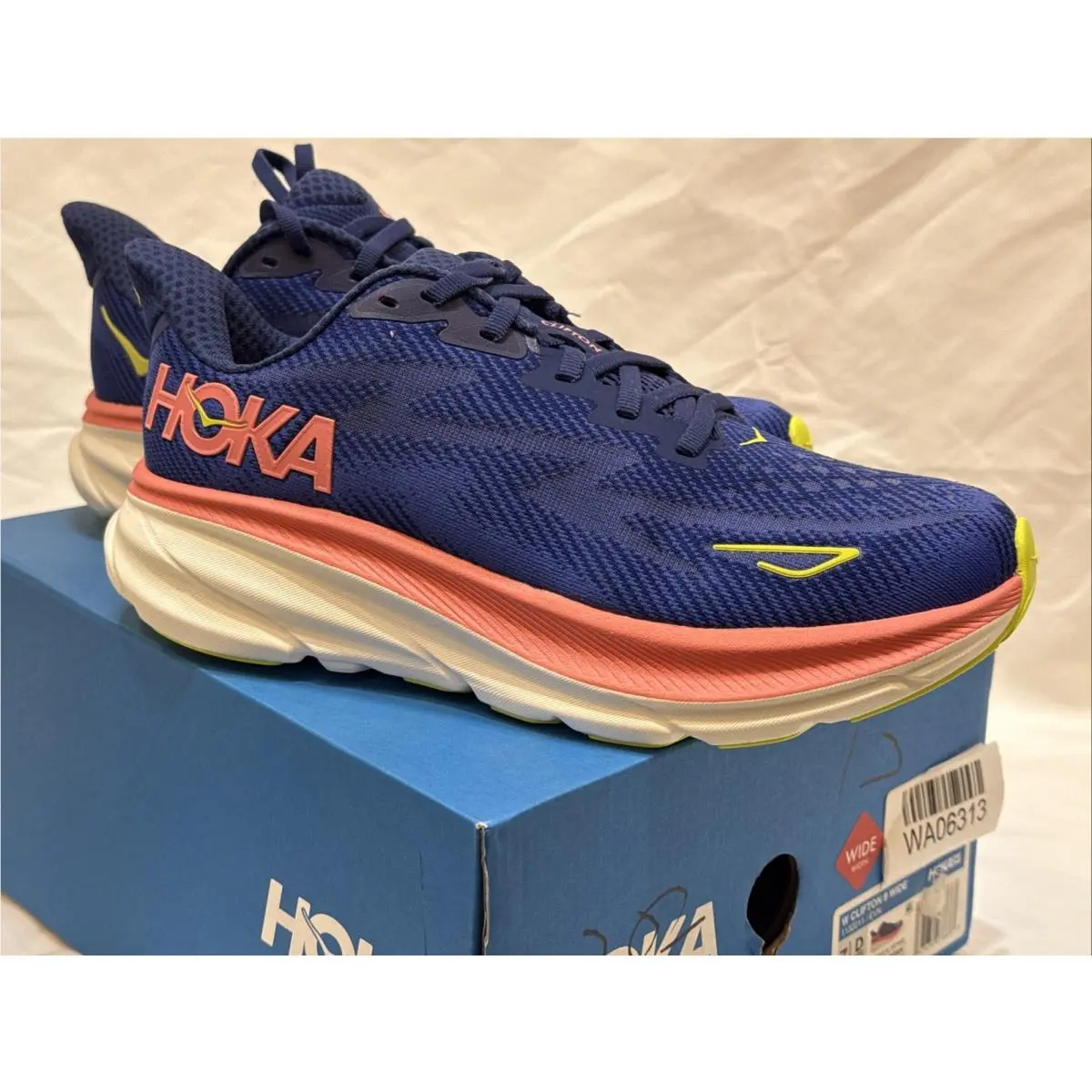 Hoka shoes - Hoka One One HOKA Clifton 9 Wide - 1132211 EVN - Gray (UPC: 0197634078687) 2