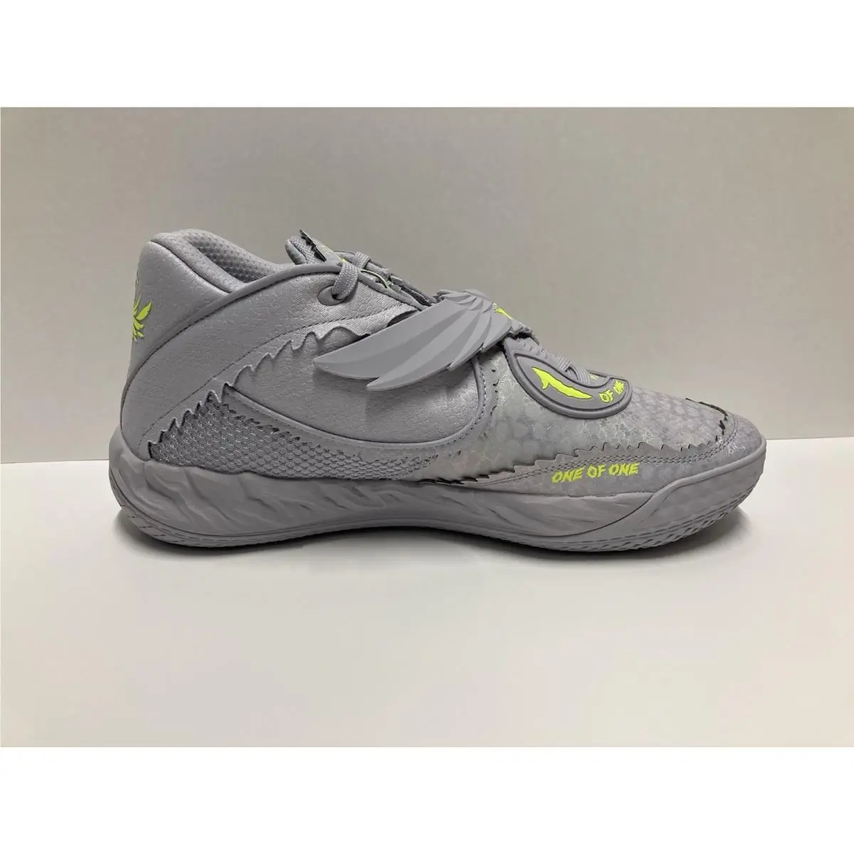 Puma shoes - PUMA MB 05 - 312480-01 - Silver Yellow (UPC: 198551965777) 1