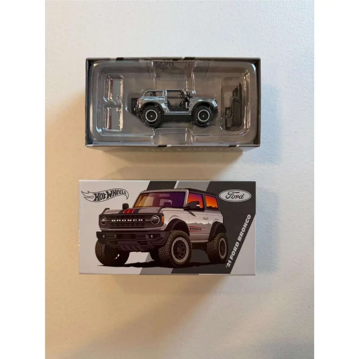 Hot Wheels 2026 Rlc Exclusive ’21 Ford Bronco Chase Version 0908/5000