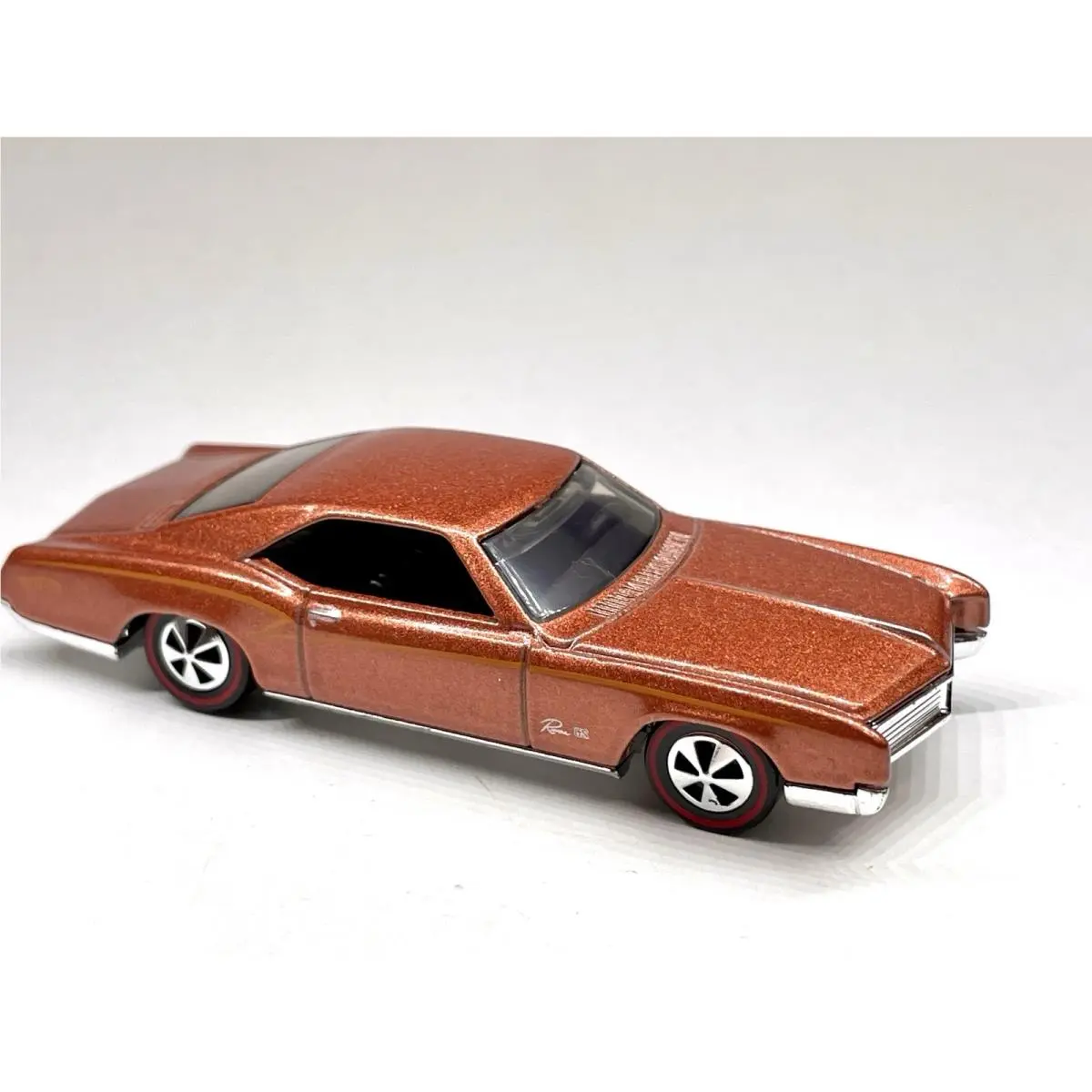 2025 Hot Wheels 50 HW Modified 2/5 `66 Buick Riviera Black Model Near Mint