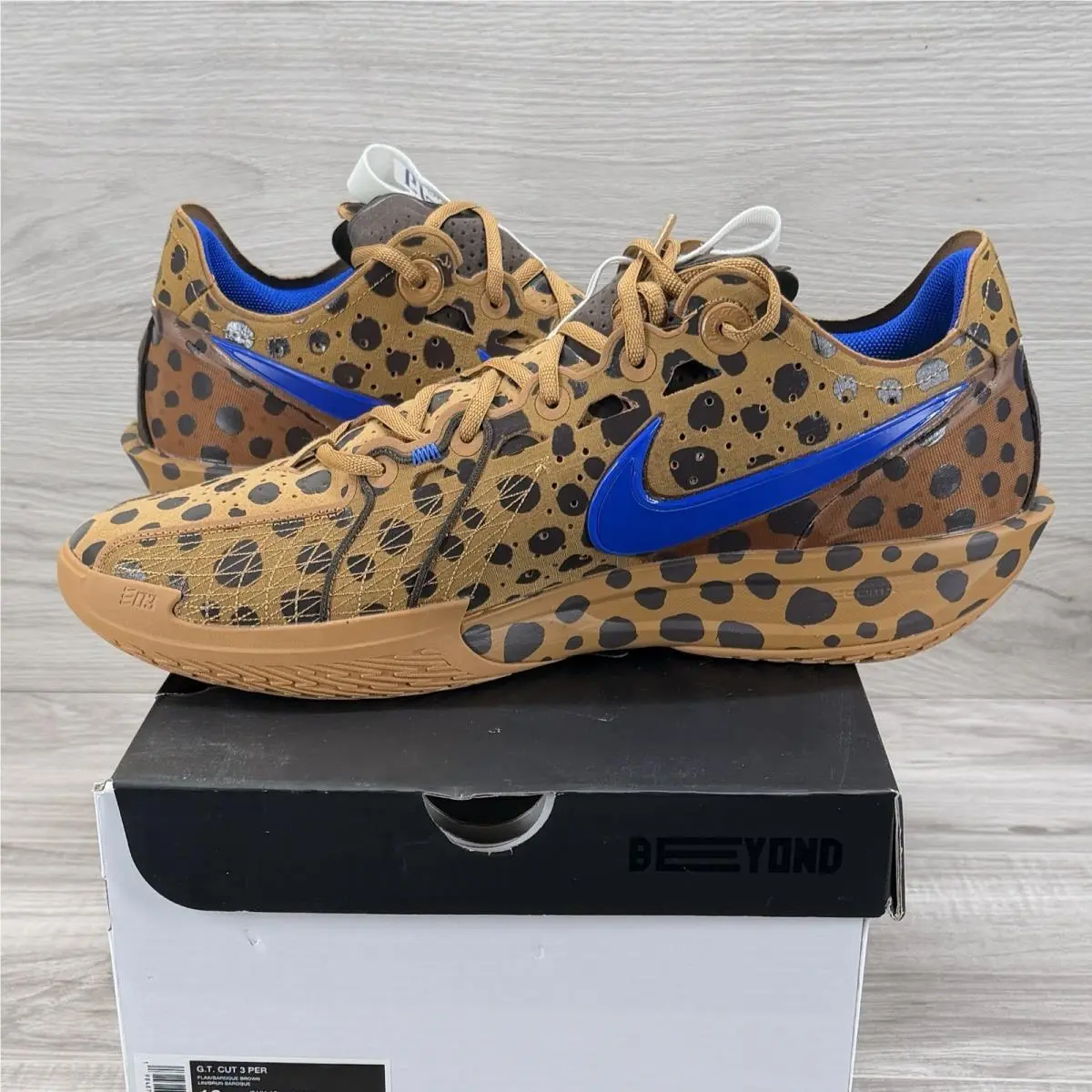 Nike shoes - Nike Air Zoom GT Cut 3 - IO6963-200 - Brown 4