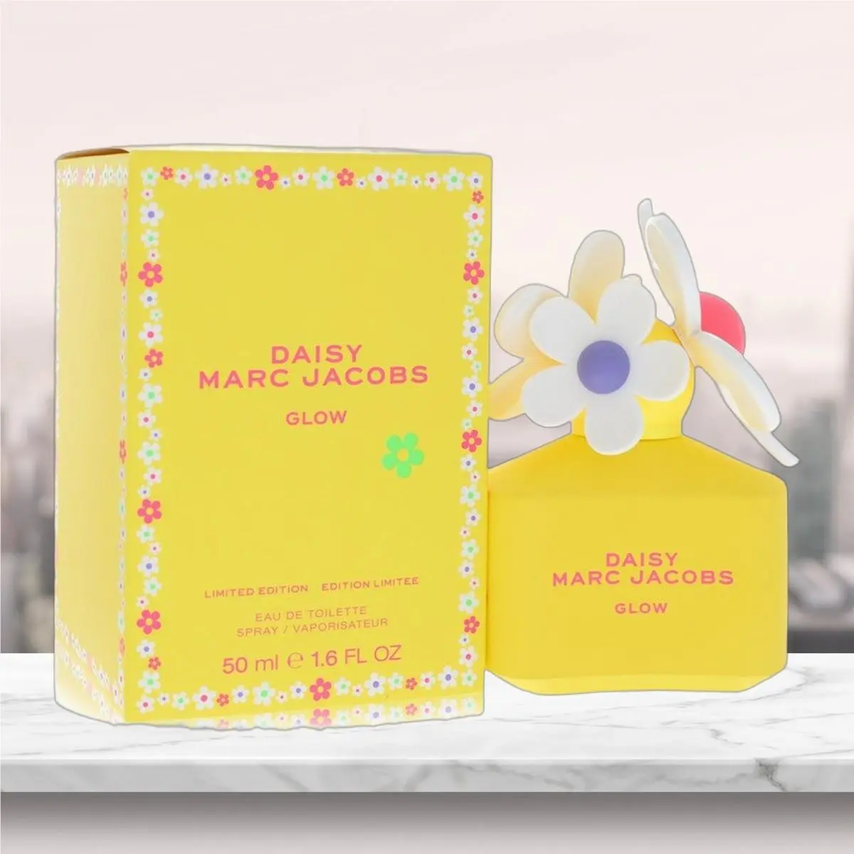 Daisy Glow Eau De Toilette Spray Limited Edition By  - 1.6 oz by Marc Jacobs