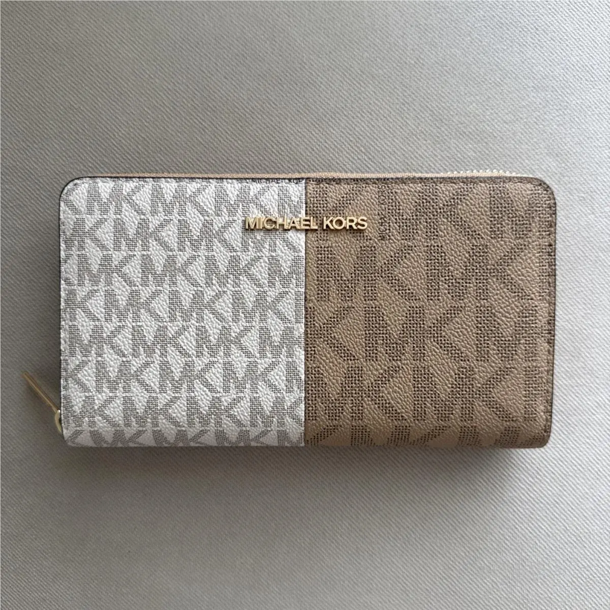 Jet Set Medium Wallet NWT$98 by Michael Kors