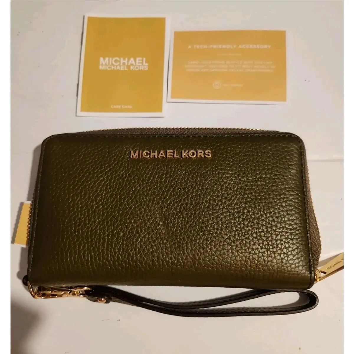 Jet Set Wallet / Phone Case Olive Green by Michael Kors