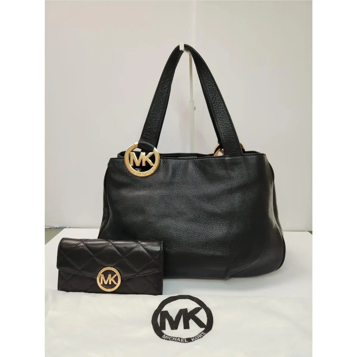 Michael Kors Fulton Lrg SW Tote Blk Leather Handbag + Quilted Wallet