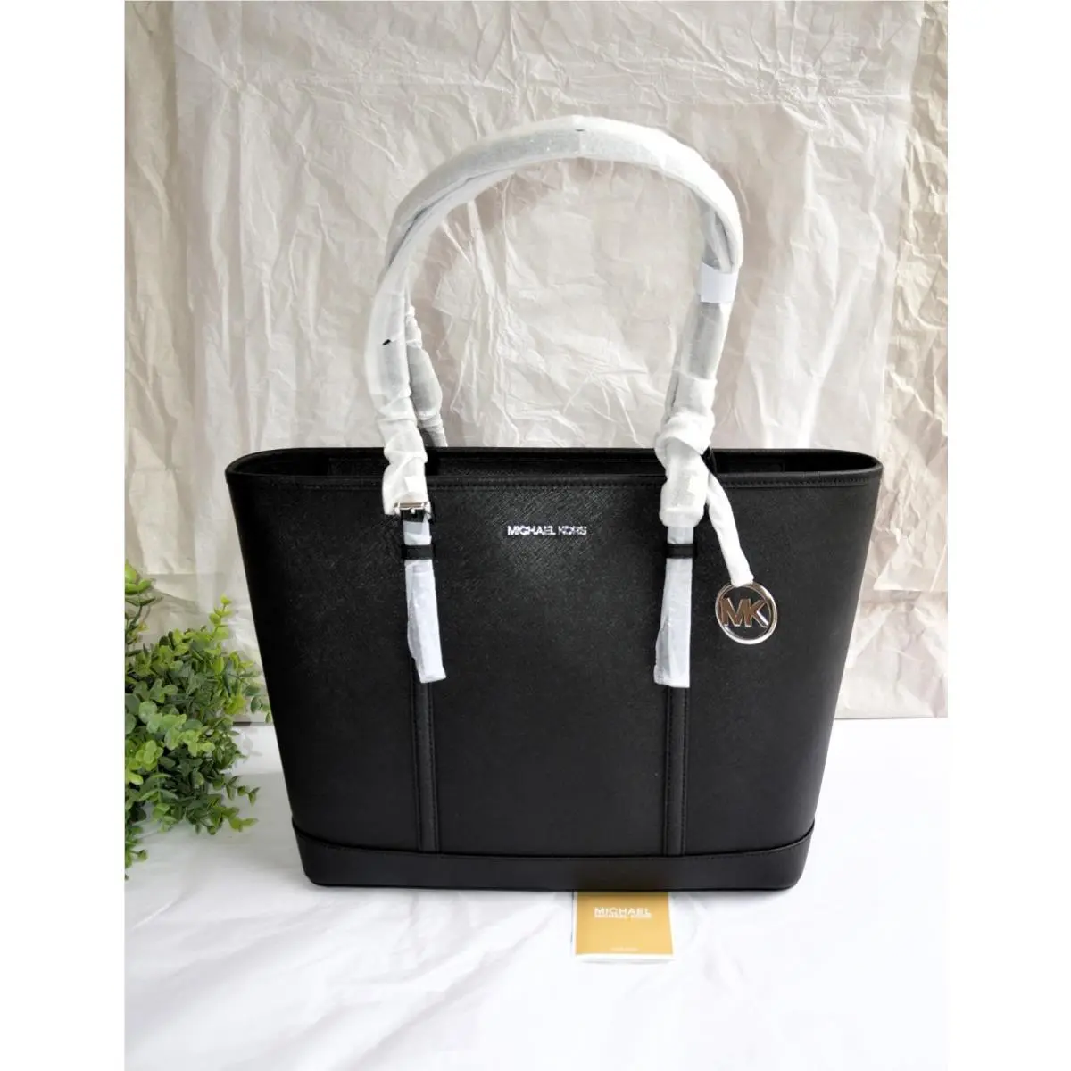 Jet Set Travel Large Saffiano Black Leather Tote Bag by Michael Kors