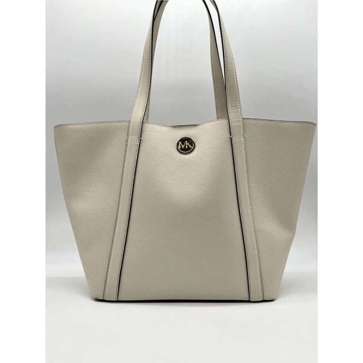 Hadleigh Pebbled Leather Extra Arge Tote Bag in Light Cream/white by Michael Kors