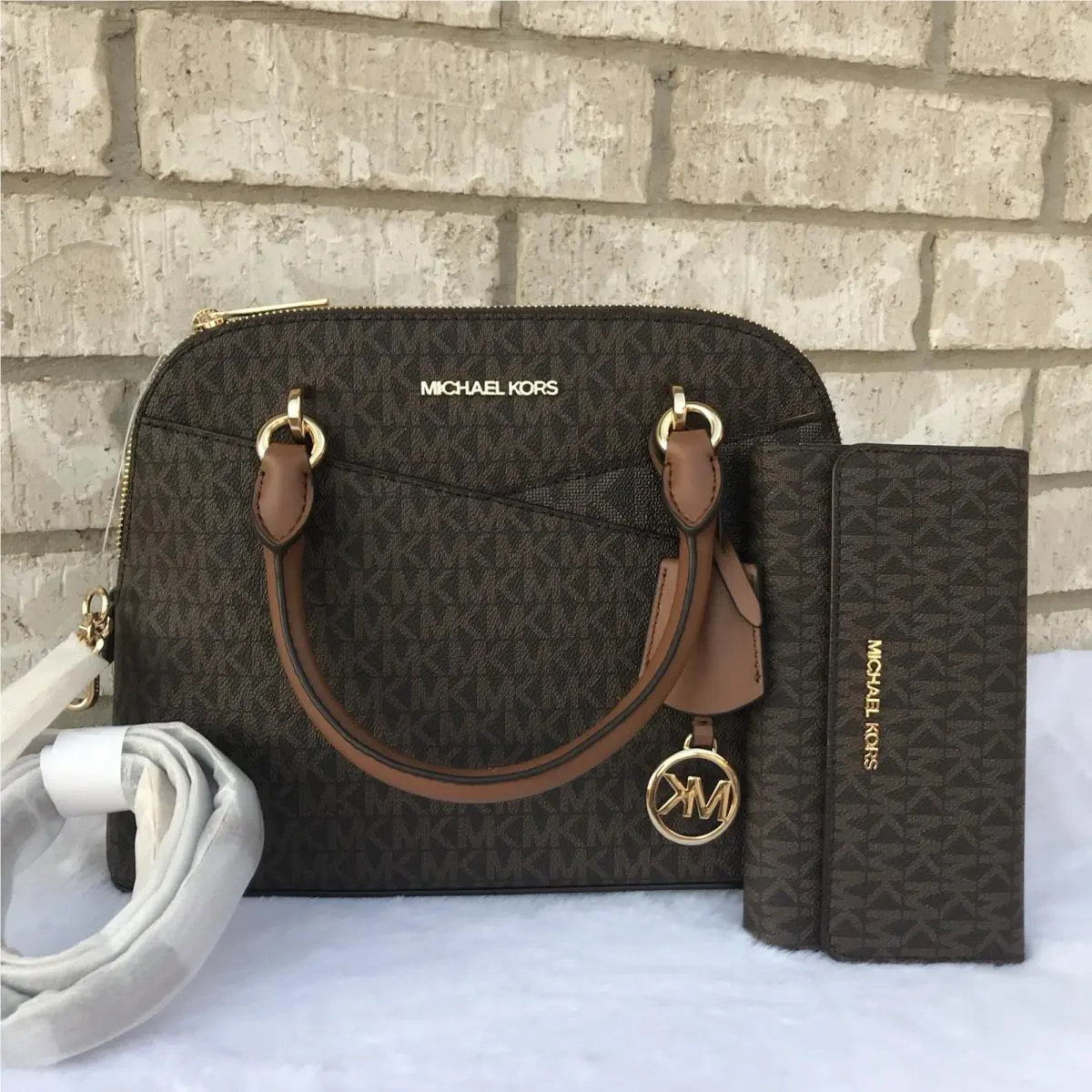 Michael Kors Jet Set Travel MD Dome Satchel and Large Trifold Wallet