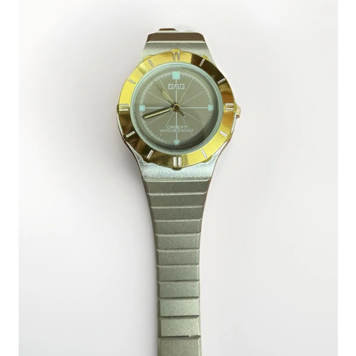 Japan Vintage  Ladies Silver Color Dial Watch Diver Casual Formal by Orient