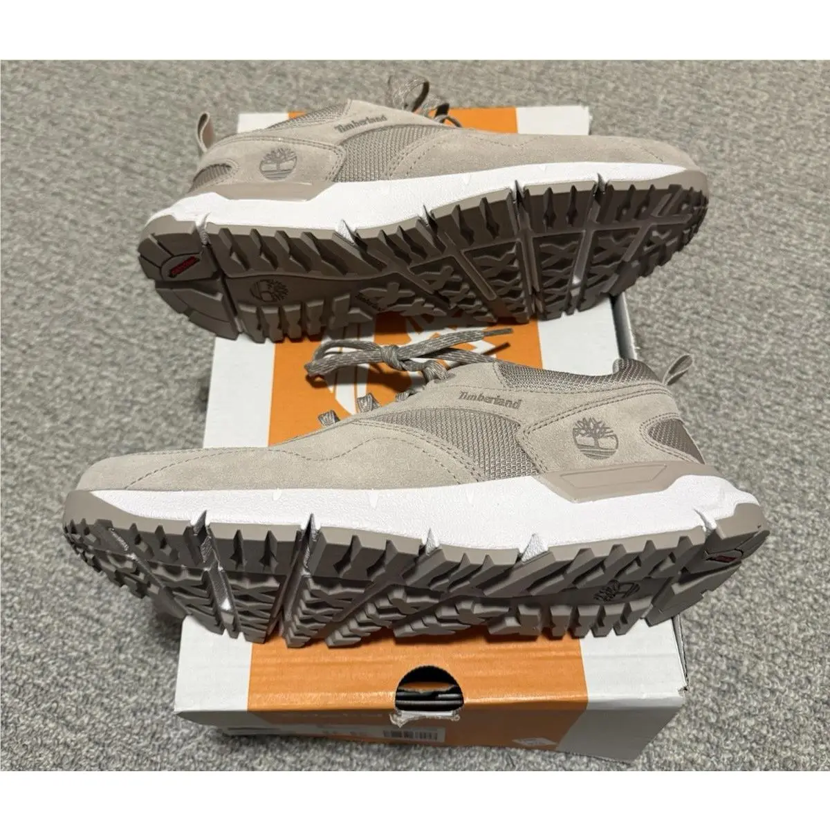Timberland Voyager Park Low Light Taupe Hiking Sneakers Men`s Size 9