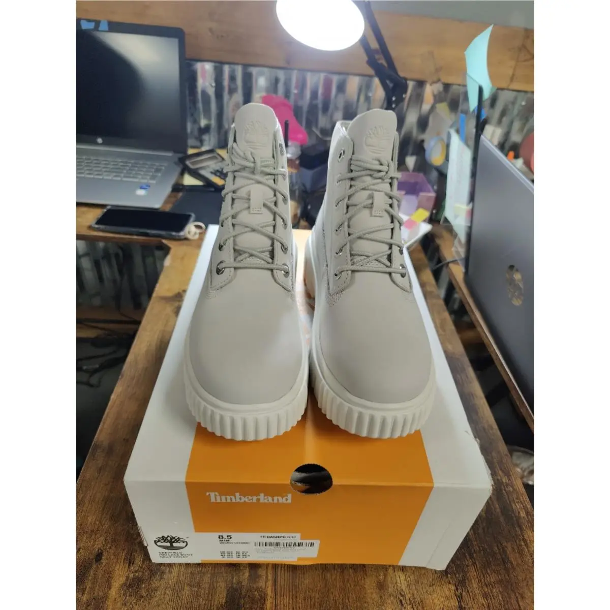 Greyfield Mid Lace Boots Women`s Size 8.5 by Timberland
