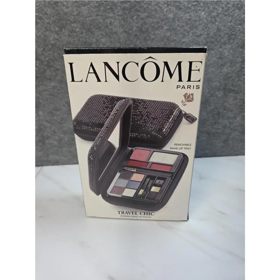 Lancome Travel Chic Palette Cosmetic Set Black Edition Eyeshadow Lips Read by Lancôme