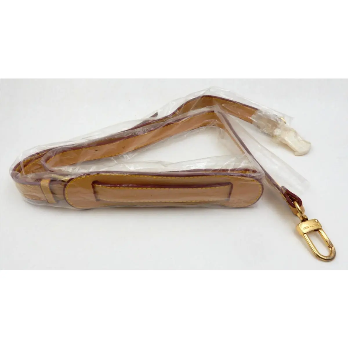 Vachetta Leather 44 Shoulder Strap For L.v. Bags by Louis Vuitton