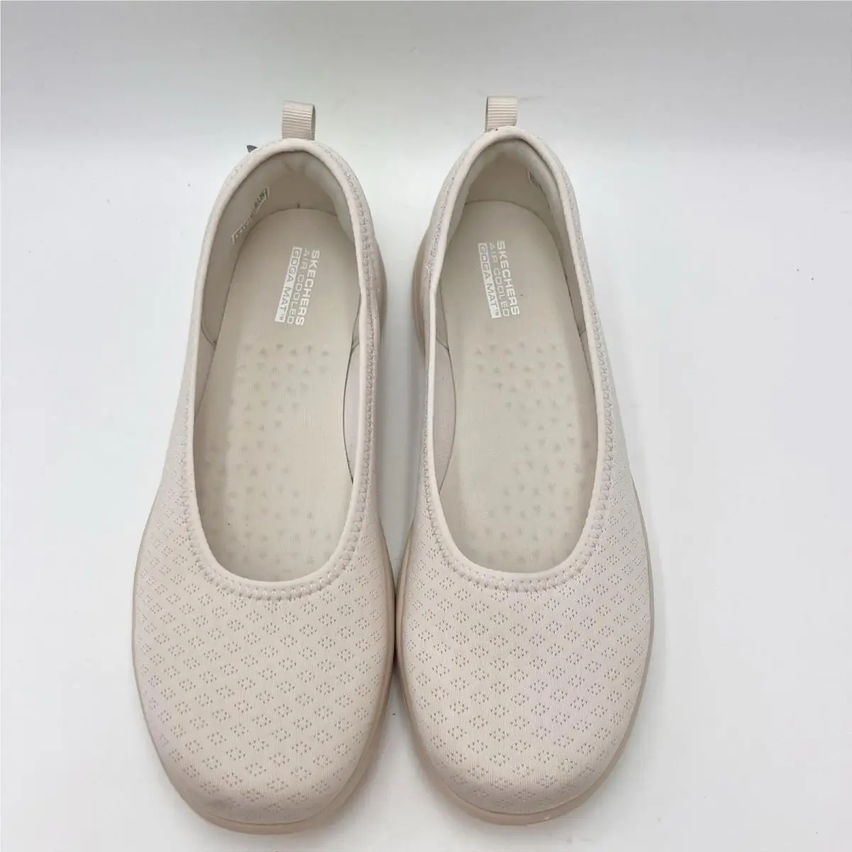 Skechers shoes - Beige (UPC: 197627273228) 8