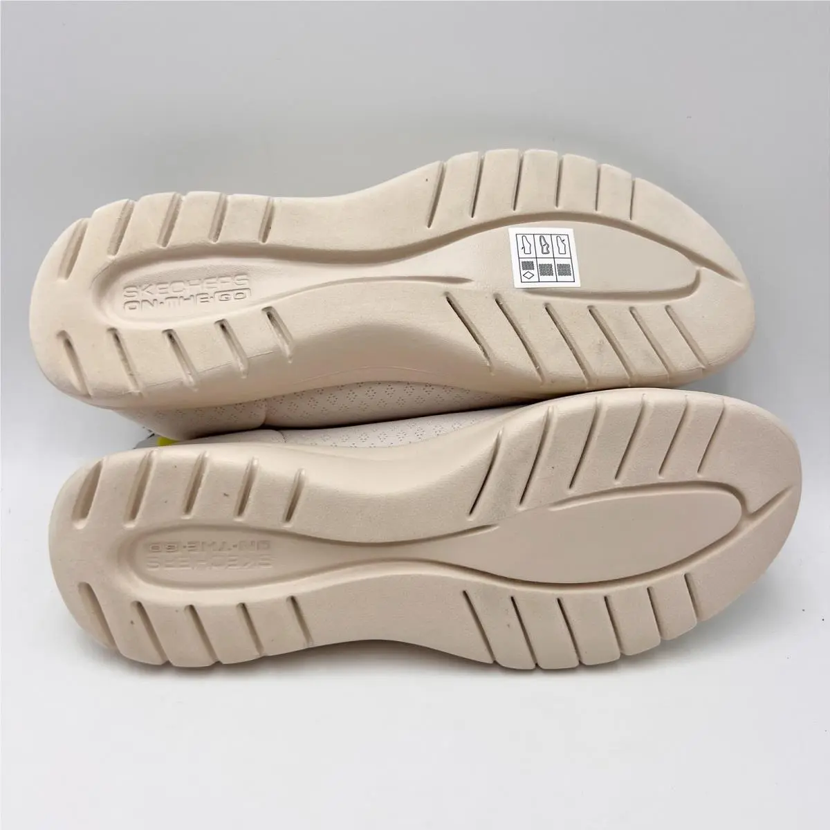 Skechers shoes - Beige (UPC: 197627273228) 9