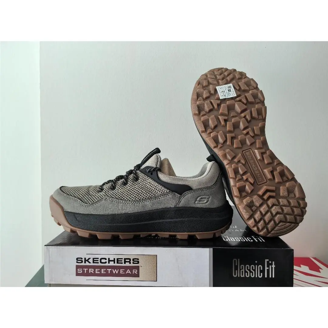 Mens  Cambert Herder Sneaker Shoes 9 by Skechers