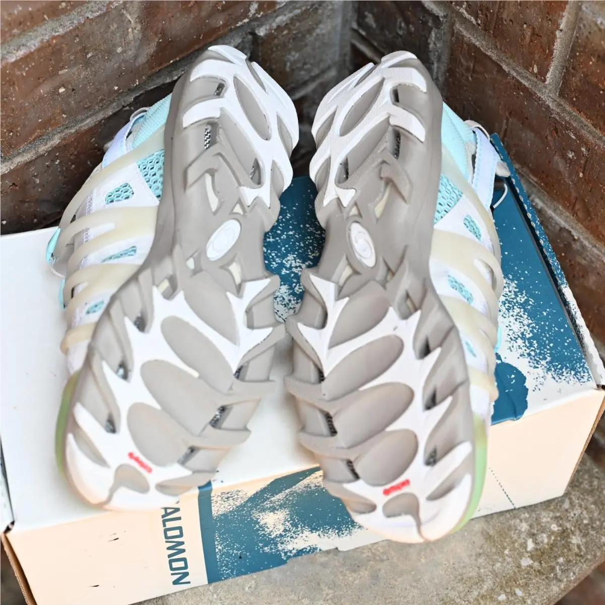 Salomon shoes - White 1