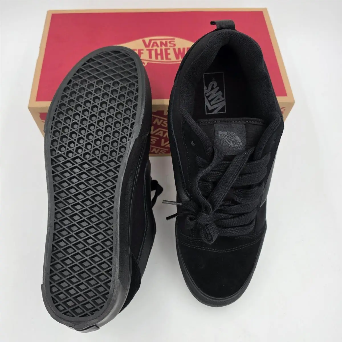 Vans shoes - VANS Knu Skool - Knu Skool - VN000EE6GDY - Black 13