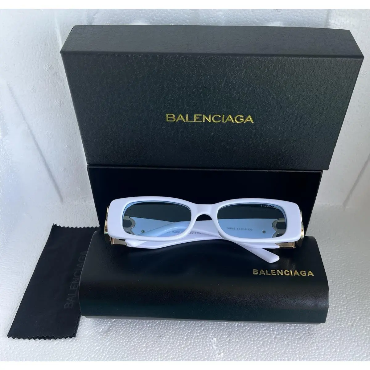 White Frame Unisex-fashion-designer-sunglasses-light Blue Lenses by Balenciaga