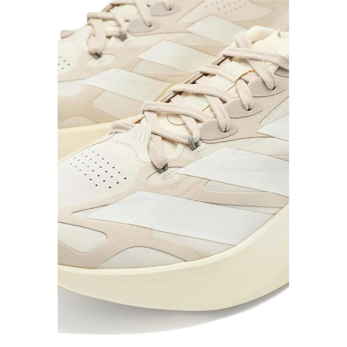 Adidas shoes - Cloud White/Dark Grey/Wonder Silver 32