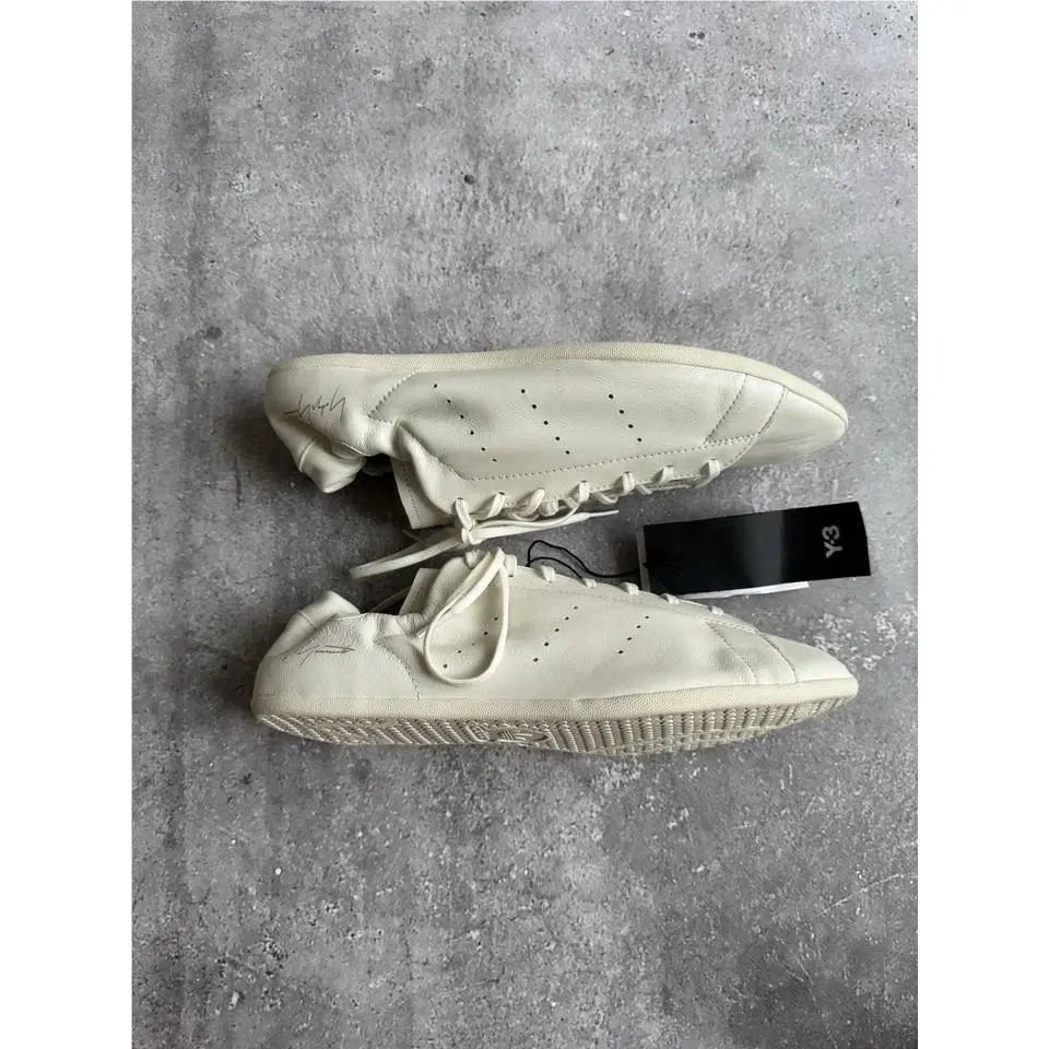 Adidas shoes - adidas Originals - Originals - KJ2390 - Ivory 4