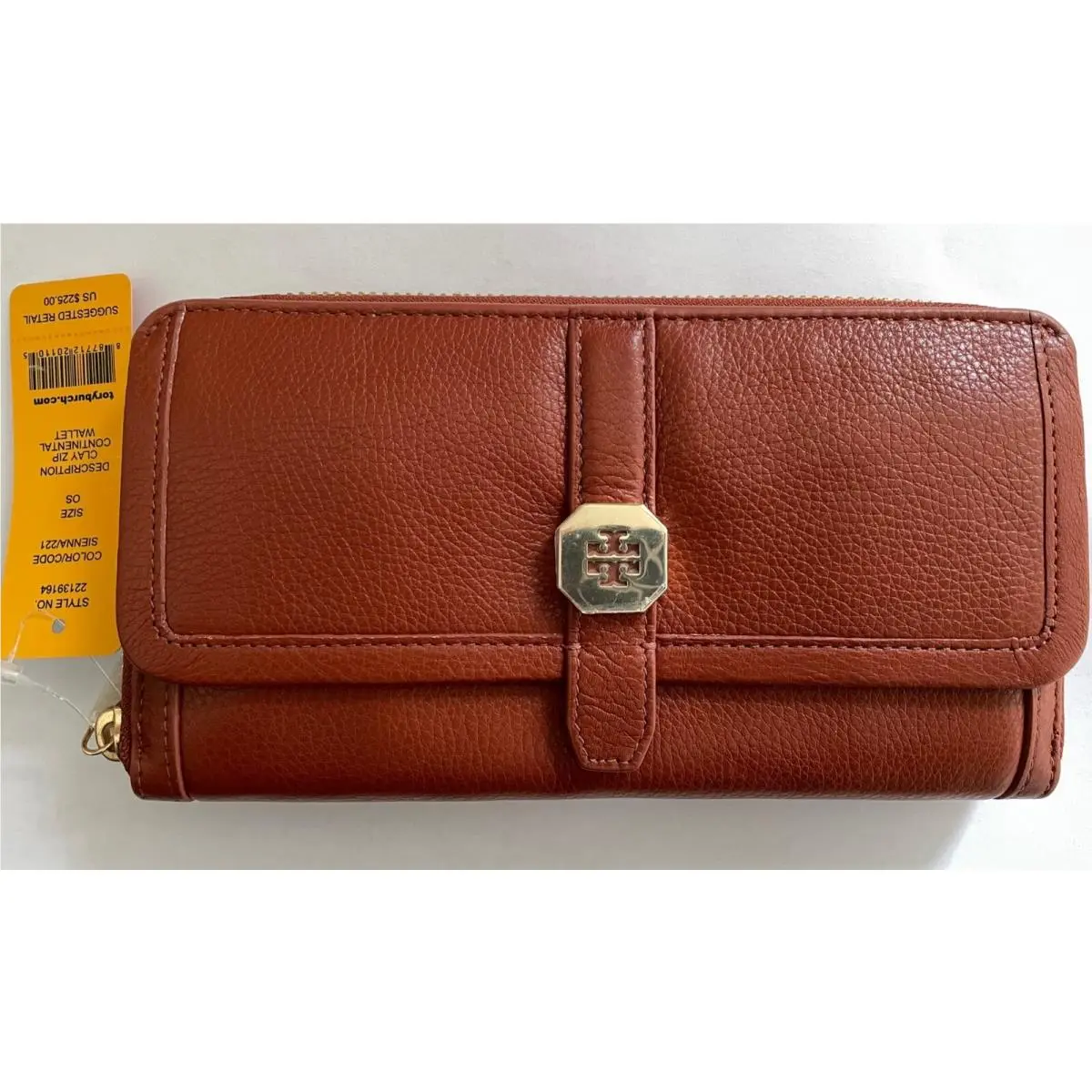 Clay Zip Continental Wallet Style: 22139164 Color: Sienna by Tory Burch