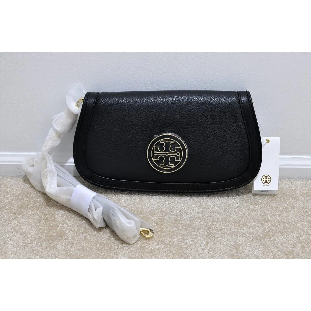Amanda Logo Clutch in Black 50009501 by Tory Burch