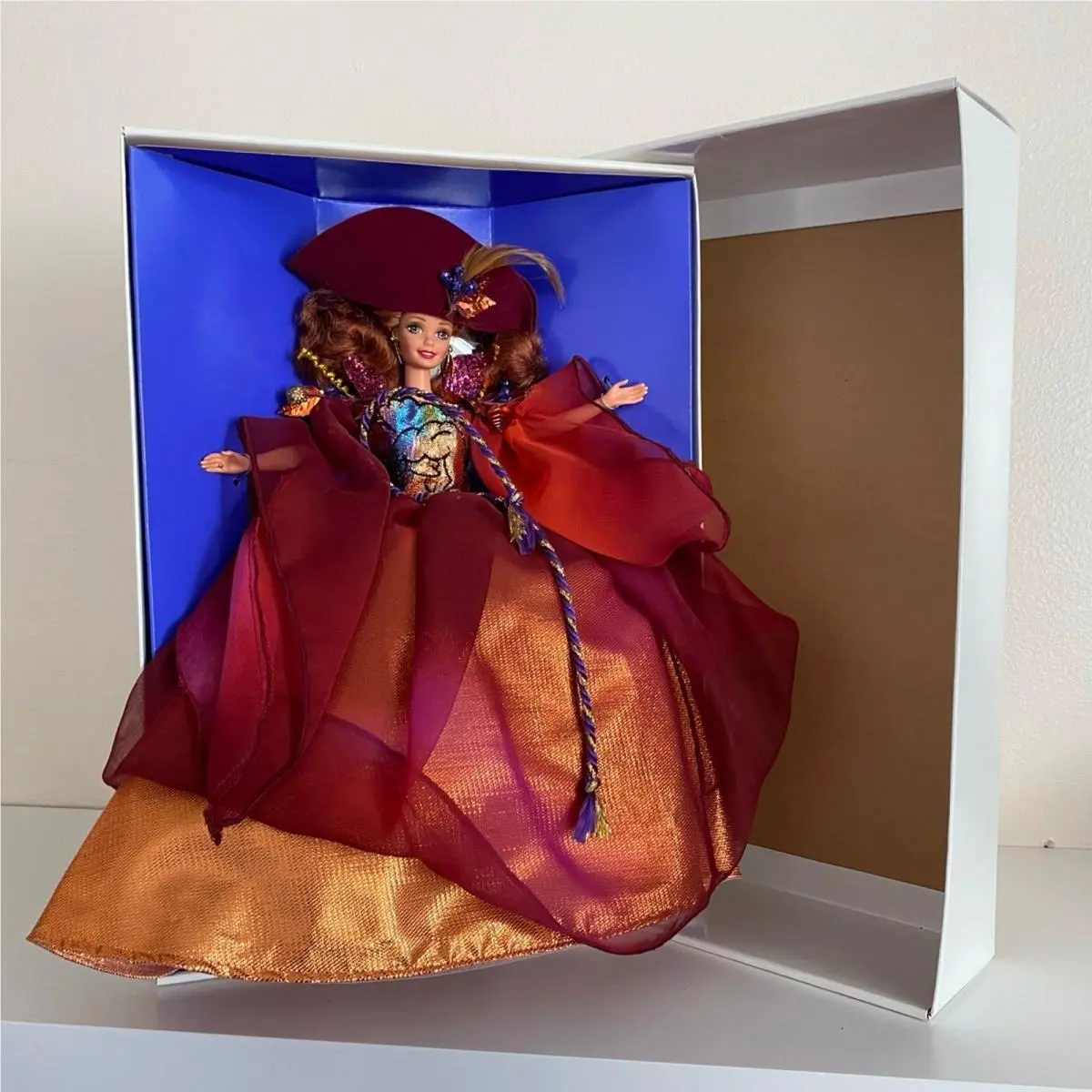 1995 Enchanted Seasons Autumn Glory Barbie